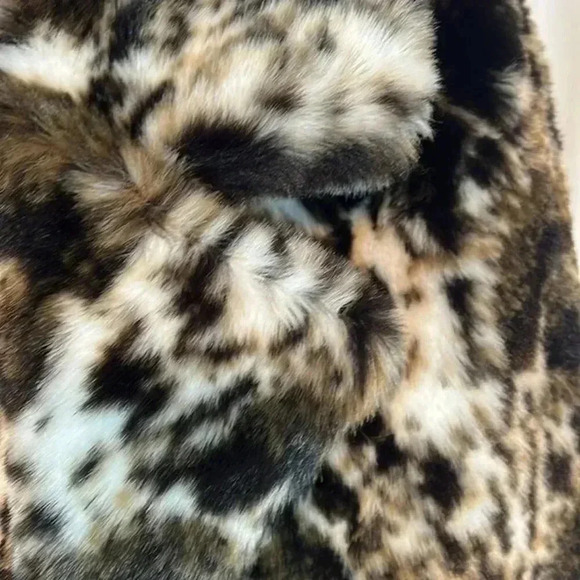 BAND OF THE FREE FAUX FUR JACKET ANIMAL PRINT IVORY  BLACK NO CLOSURE SIZE M - Picture 2 of 9